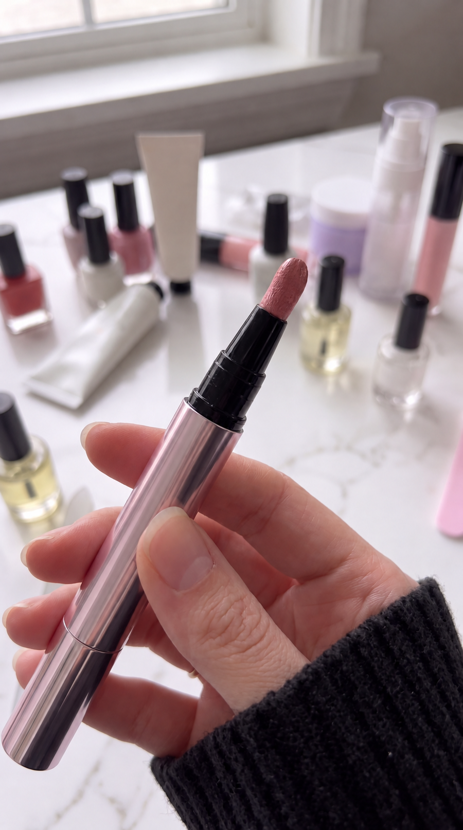 Close-up of gel nail pen applicator